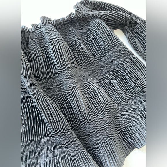 Mendocino Black Off The Shoulder Crop Top - size S - Picture 2 of 11